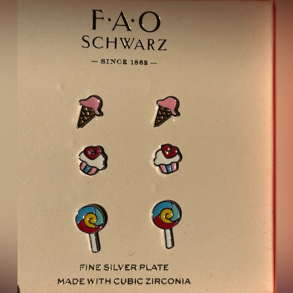 FAO Schwarz Fine Silver Plate Cubic Zirconia Stud Earrings Set